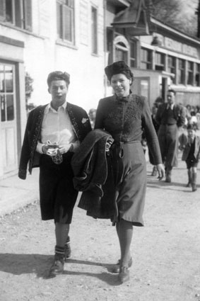 Emmy und Elsy Hess Uetliberg